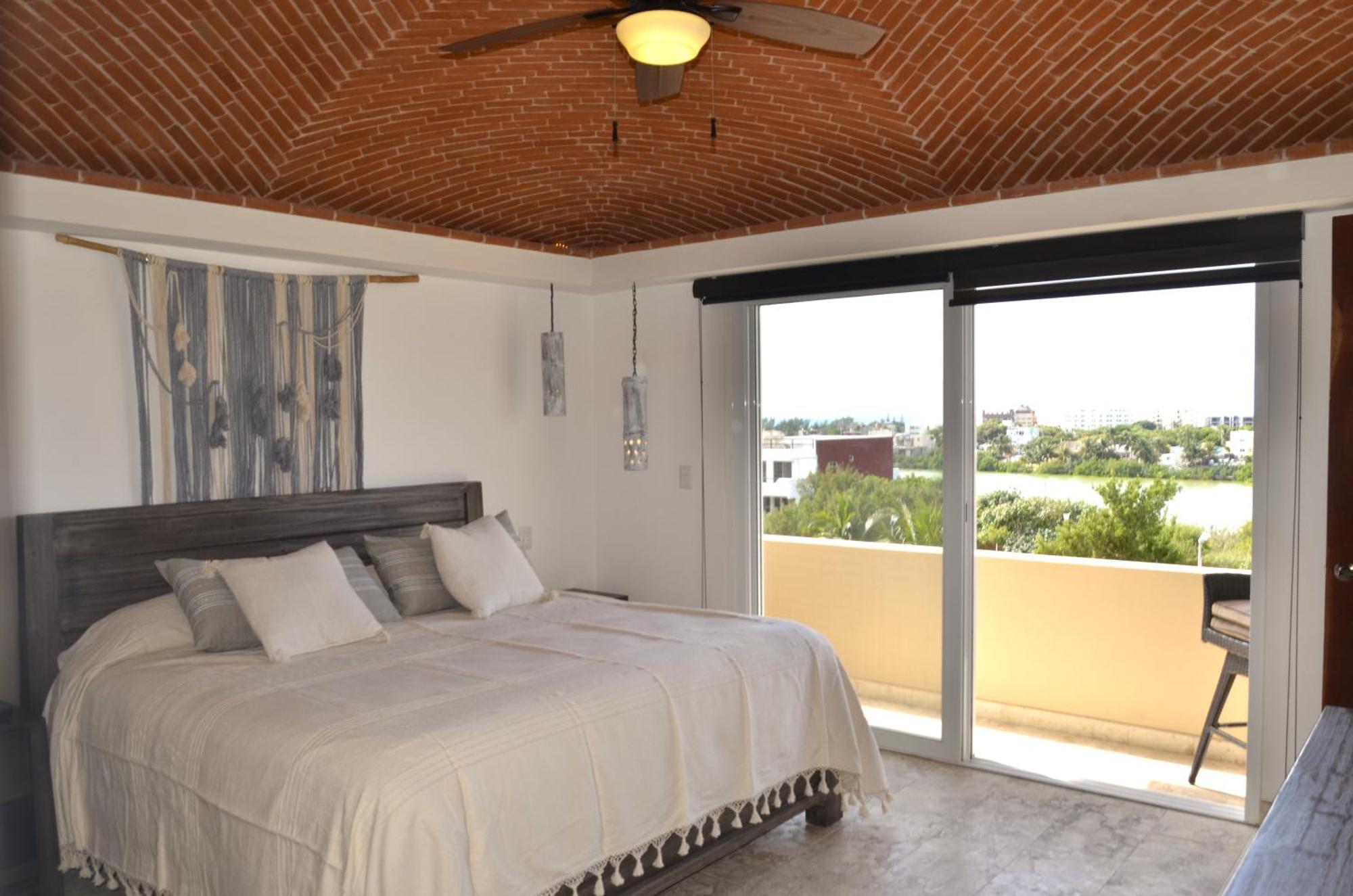 Isla Serena Apartment